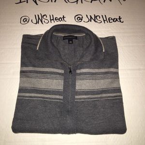 Clean Men’s banana republic sweater